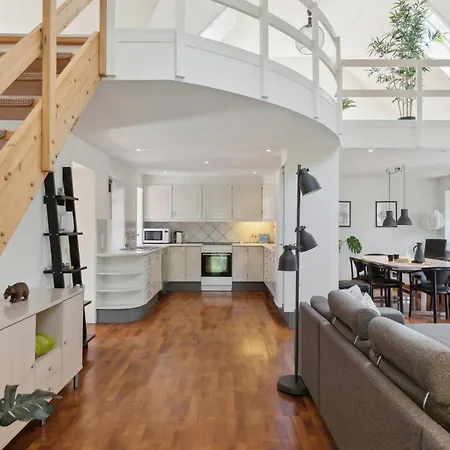 Amazing In With Kitchen